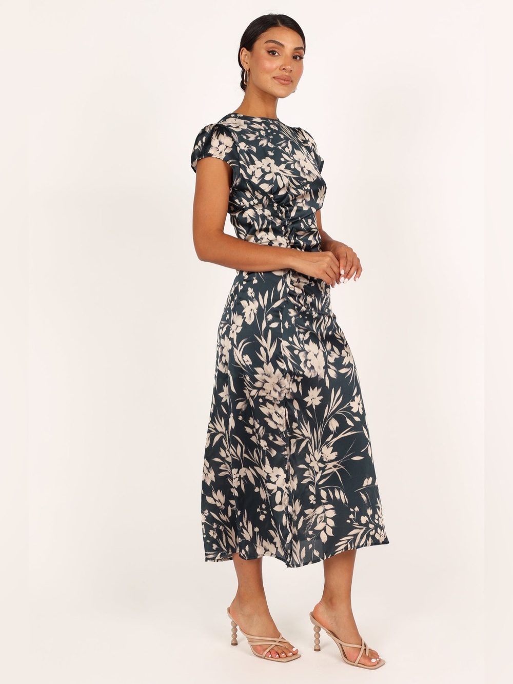 New! Petal & Pup Lisbeth Green Floral Satin Midi Dress Size Medium - Picture 5 of 8